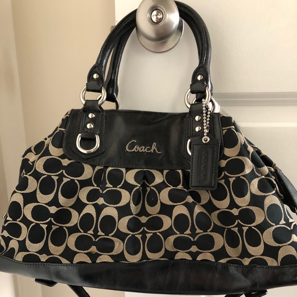 Coach satchel/ shoulder bag